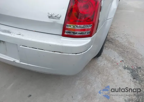 2009 Chrysler 300 Lx из США, поврежденный, VIN 2C3LA43D89H610662